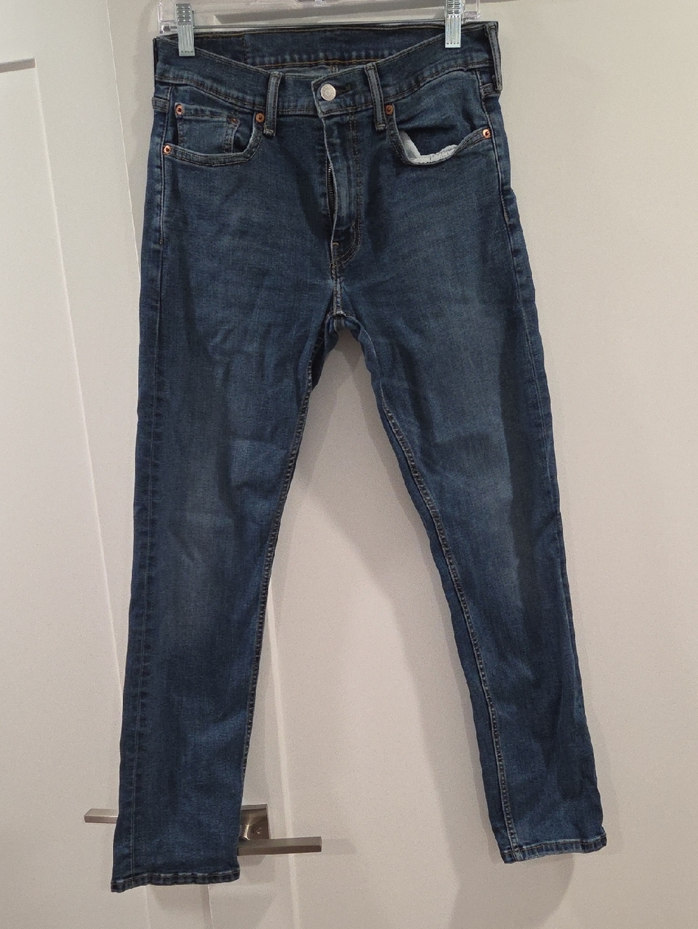 Levi's 502 Jeans